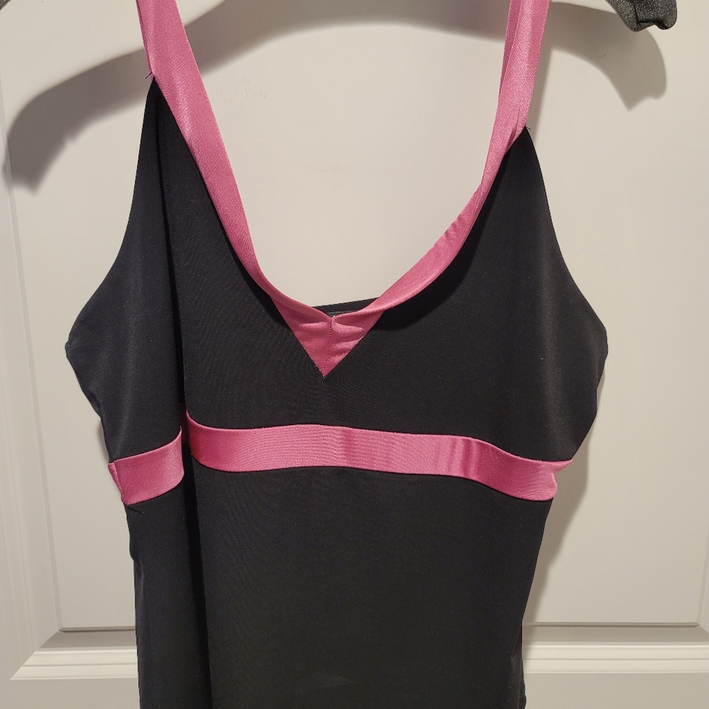 A cute going out top, black n pink trim